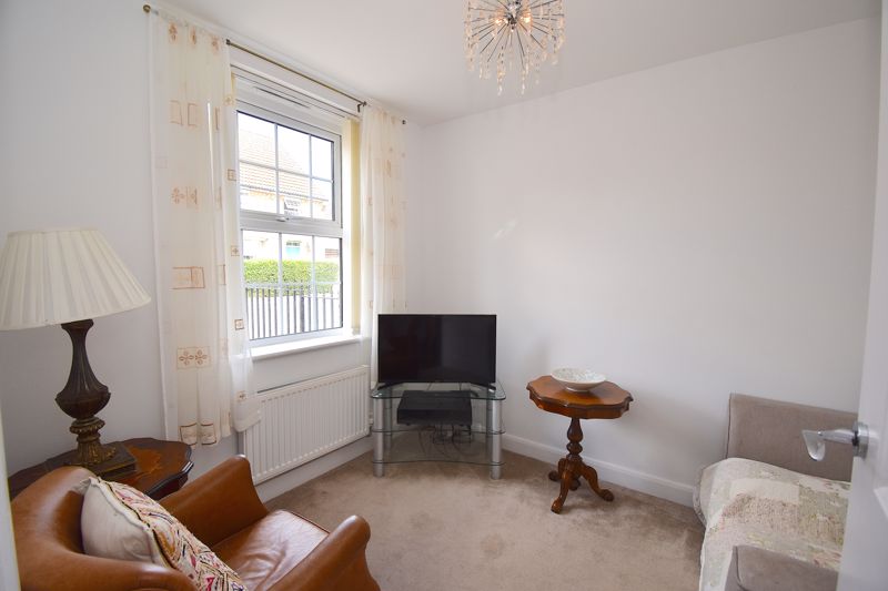 Sitting Room / Study- click for photo gallery